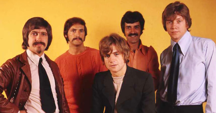 Lionel Richie, Michael Bolton, Elton John, Bee Gees, Phil Collins